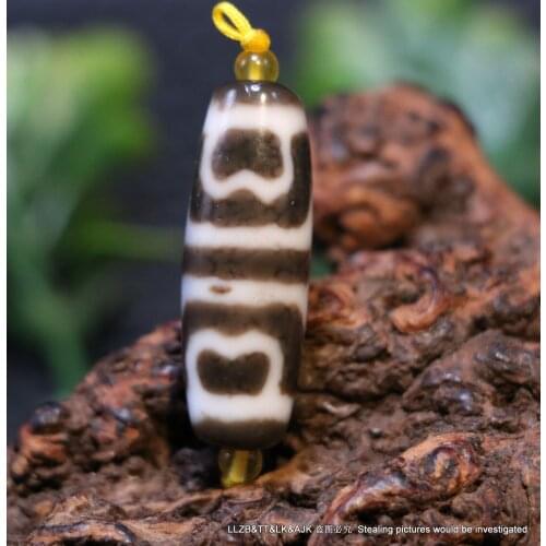 Tibetan Oily Agate Patina Cinnabar Dots Tiger Tooth Lotus Base dZi Bead Amulet A Talisman Timestown UPD21Asw