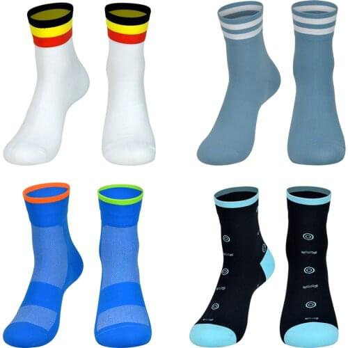 DAREVIE Cycling Socks Free Size Professional Sports Socks Good Quality Men‘s Women’s Road Anti-Fungal Outdoor Bicycle Equipment