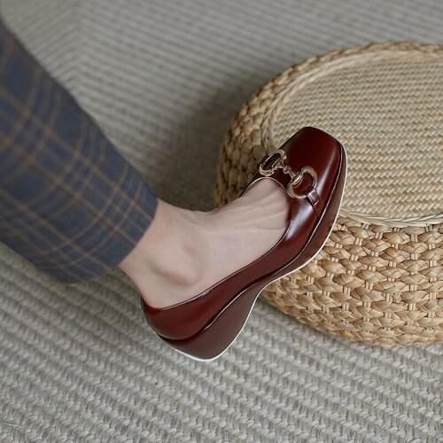 2021 new British thick-soled womens shallow mouth retro square toe wedges womens shoes summer high heels