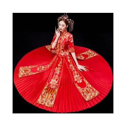 Fashionable White Wedding Sleeves