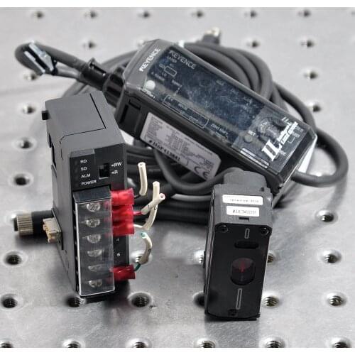 KEYENCE DL-RS1A communication module IL-030 sensor probe IL-1000 laser displacement sensor set