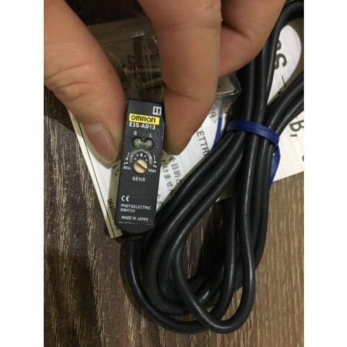 E3S-AD13 OMRON photoelectric sensor 10 TO 30VDC