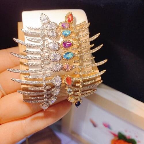 HIBRIDE Elegant Famous Design Stud Earrings Leaf Full Mirco Paved Cubic Zirconia Wedding Earring Fashion Jewelry E-562