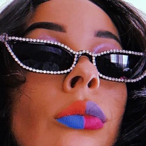 Luxury Diamond Sunglasses Women Rhinestone Shades Cat Eye Small Frame Sun Glasses Female Luxury Designer crystal Eyewear UV400