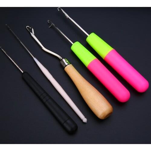5pcs Plastic & Wood Handle Latch Hook Tool Crochet Needle Braiding Latch Hook Weaving Hair Dreadlock Craft DIY Knitting Tools