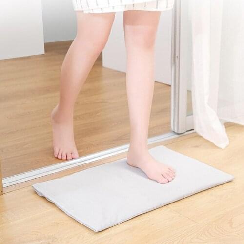 Non-Slip Bathroom Mat Absorbent Bath Mat Soft Quick-drying Foot Mats For Bedroom Livingroom Washable Doormat Bathroom Products