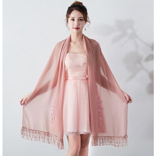 Morden Bridal Wraps Sexy Chiffon Long Shrug Chiffon Wedding Bridal Shawls with Appliques Many Colors