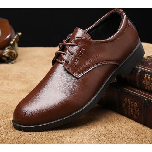 Mazefeng Fashion Leather Shoes Men Dress Shoes 2019 Men Loafers Soft Driving Shoes Mens Flat Moccasins Lace-up British style