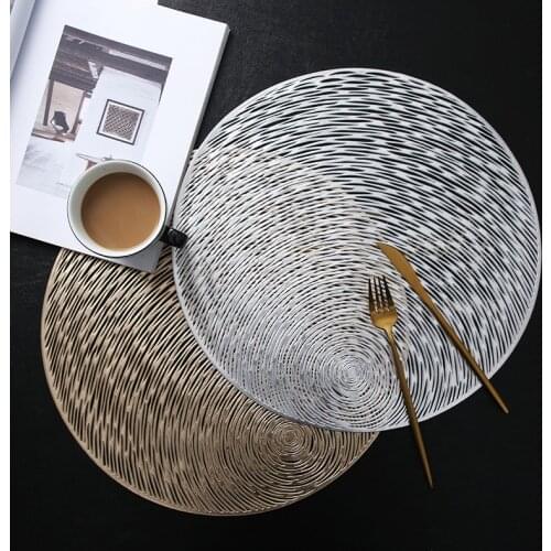 Hollow Design Round Placemats for Dining Table Set of 2/4/6 PVC Washable Non-Slip Place Mat Party Wedding Banquet Decor 15 Inch