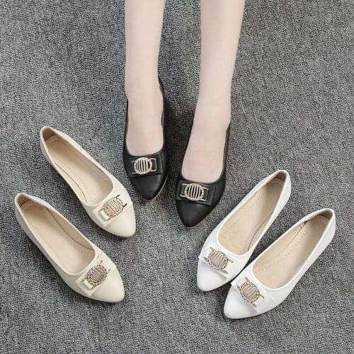 2020 spring new womens flat shoes with bright surface elegant temperament comfortable casual shopping dating women shoes U19-01