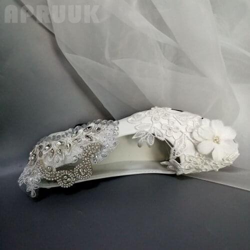 White lace crystal rhinestones bridal wedding shoes bride handmade luxury design elegant ladies bride party lace flower pumps