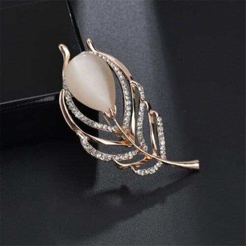 Fashion Gold Color Feather Brooch Pins Female Brand Jewelry Crystal Blue Enamle Pin Brooches For Women Girls Christmas Gifts