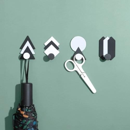 Nordic Creative geometry No-punch Wall Hanger simple iron Wall Hooks Hanging Clothes Coat Key Hook Decorative Home Organizer