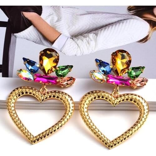 Trendy Gold Metal Earrings For Women Rhinestone Love Heart Pendant Earring Wedding Engagement Simple Design Jewelry