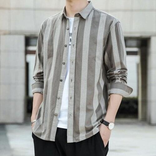 2021 Wide stripe mens casual long sleeve shirt with lapel trim shirt Japanese style simple fashion stripe long sleeve shirt