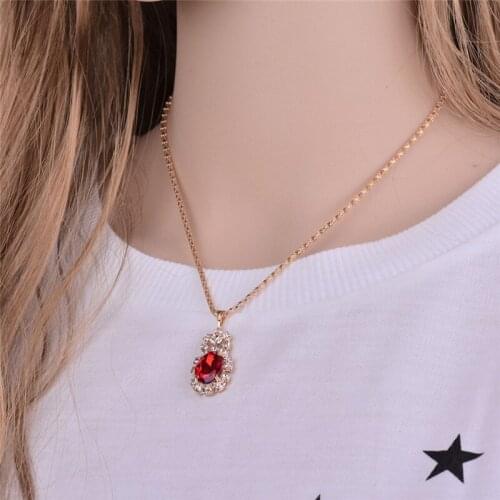 Fashion Jewerly Sets Womens Suit Red Beads Combination Dangle Earrings Ring Necklaces Pendants Party Accessories