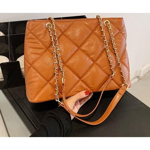 Woman Fashion Design Shoulder Bags Chain Pure Color Tote Bag Female New PU Crossbody Bag Simple Diamond Purse Bag Shopping Bags