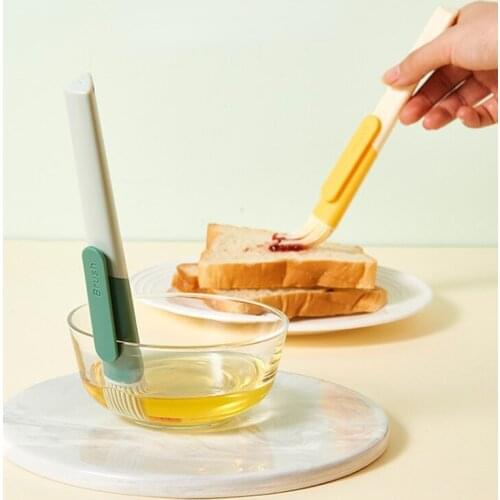 Barbecue Brush Silicone Kitchen Baking Tools BBQ Brush Household Oil Brush Clip Portable High Temperature Resistant Portable