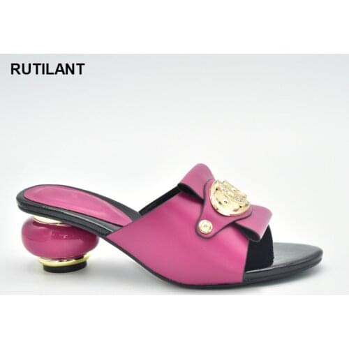 Fashion African Party Pumps 2021 Summer Nigerian Women Party Wedding Pumps Decorated with Rhinestone High Qualiuty Italian Shoes