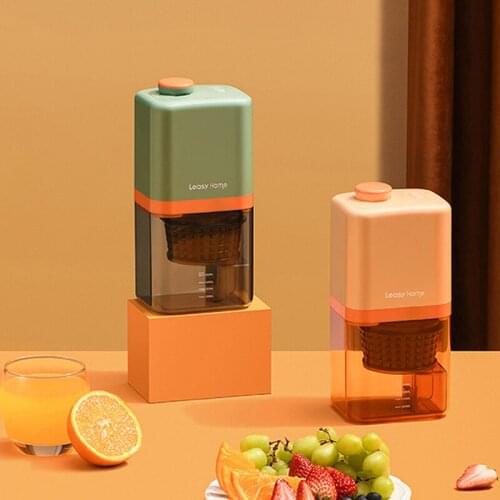 Electric Slow Juicer USB Screw Cold Press Extractor Mini Blender Orange Squeezer Friut Vegetable Slow Auger Juicer Juice Maker