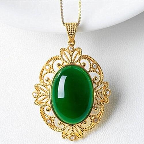 VINTAGE CARVING GREEN JADE EMERALD GEMSTONES DIAMOND PENDANT NECKLACES FOR WOMEN 18K GOLD COLOR CHOKER JEWELRY BIJOUX PARTY GIFT