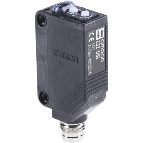 E3Z-D86 E3Z Photoelectric Sensor Diffuse 5 → 100 mm Detection Range PNP