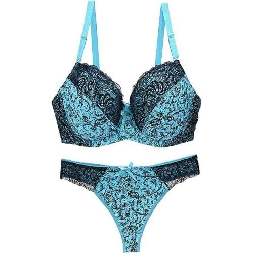 YANDW Brand Embroidery Women Bra Set Large Size Brief Sets Cotton Sexy Push Up Lace Underwear Big Panty Set BCDDDE 3436384042