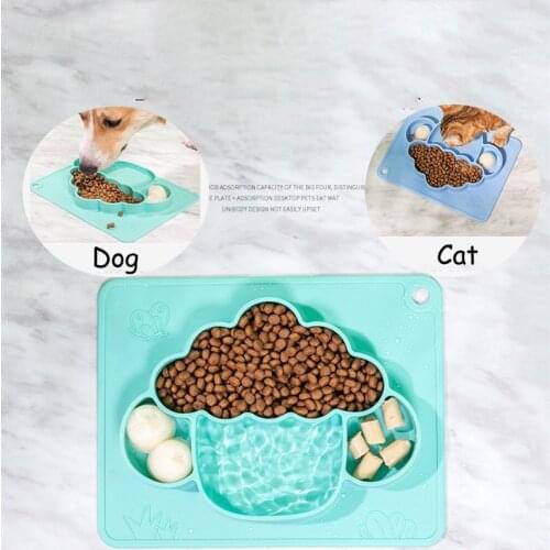 Pet Dog Dinner Plate Silicone Food Plate Licking Mat Cat Licking Mat Pet Travel Bowl Drinking Plate