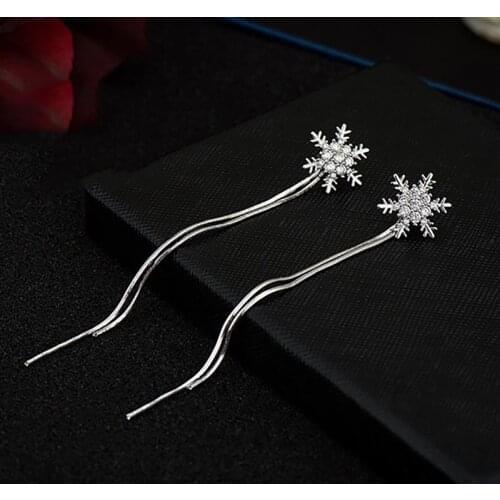 1 Pair Fashion Silver Color Christmas Snowflake Stud Earrings Pendant Long Tassel Rhinestone Snowflake Decor Earrings Jewelry