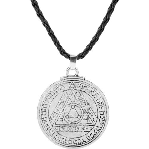Viking Celt Triangle Amulet Necklace for Women Men Pendant Choker Jewellery Necklaces for Teen Girls