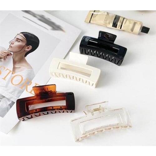 Hair Claw Clip Non-slip Simple Plastic Hollow Hair Grip Claw Hair Clamp Solid Color Hair Crab Hair Accessories for Women