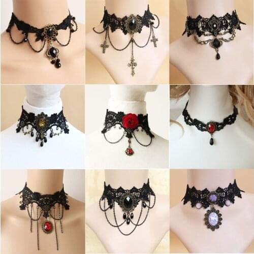 AICSRAD Women's Leather Chokers
