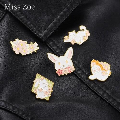 Corolla Bunny Sloth Tanuki Enamel Pins Custom Adorable Animal Brooches Badges Gifts For People Who Love Cute Accessories Jewely