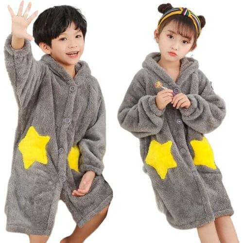 Girls Bathrobe Robe New Winter Kids Robes Sleepwear For Baby Fashion Pajamas Robes Children Flannel Hooded Boys Homewear Clothes