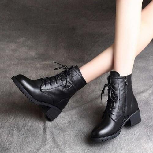 Autumn Winter Boot Leather Shoes Women New Arrival Platform Shoes Middle Heels Black Boots Ankle Female Women Platformy Boots