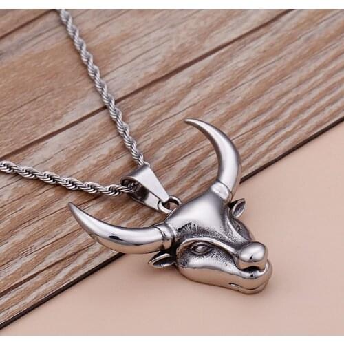 New Simple stainless steel jewelry Mens titanium steel pendant Unisex cow head