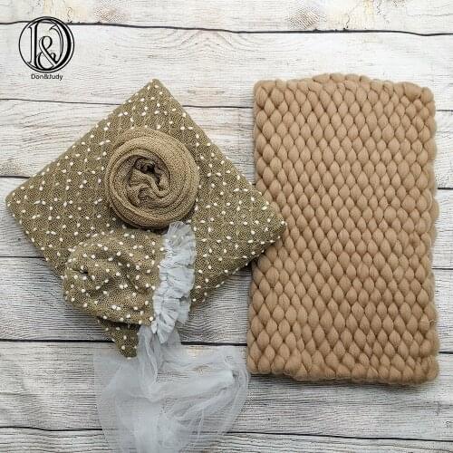 Don&Judy 4pcs/set for Newborn Photo Shoot Fabrics Backdrop + Bonnet Hat + Blanket + 140x30cm Wrap Photography Prop Accessories