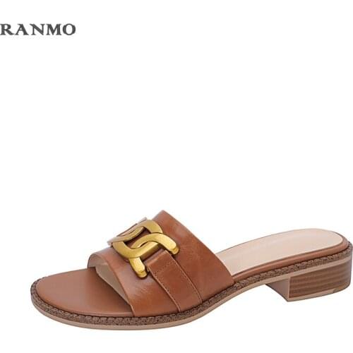 New opentoed sandals slippers womens shoes summer outdoor slippers casual comfortable slippers metal decorative leather slippers