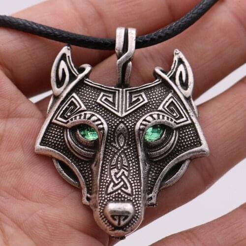 Viking Icefield Wolf Head Necklace Nordic viking wolf head pendant Green red Eyed Wolf Head Pendant for Men