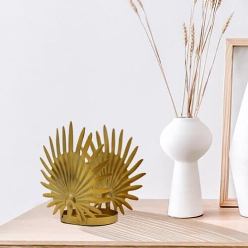 Nordic Leaf Shape Decoration Light Luxury Style Ggolden Candle Holder Creative Western Table Banquet Ornaments For Christmas