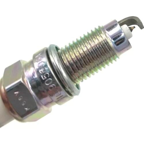 4PCS/LOT Iridium Spark Plugs For Audi TT Quattro VW Touare IZKR7B 101905606A