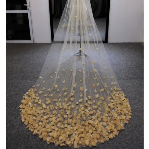 Real Photos Long Lace Appliques Wedding Veil Gold Cathedral Bridal Veil 3 Meters Bride Veil Wedding Accessories 2020