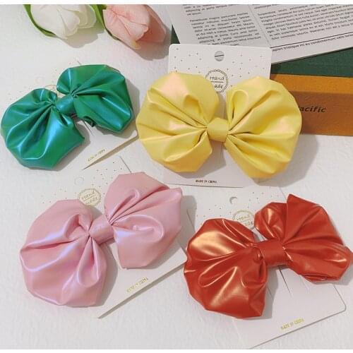 Bright Color PU Leather Round Hair Bows for Girls Cute Laser Bowknot Hairpin Kids Grips Top Head Barettes Headwear Hair Styling