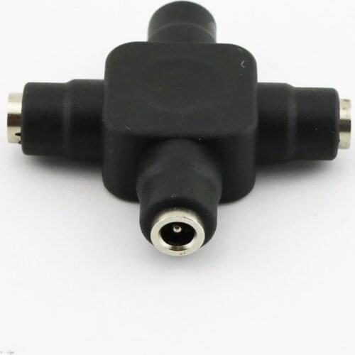 1pcs DC Power 3.5mm x 1.35mm Female 4 Ways Barrel Female Splitter Connector Converter Adapter