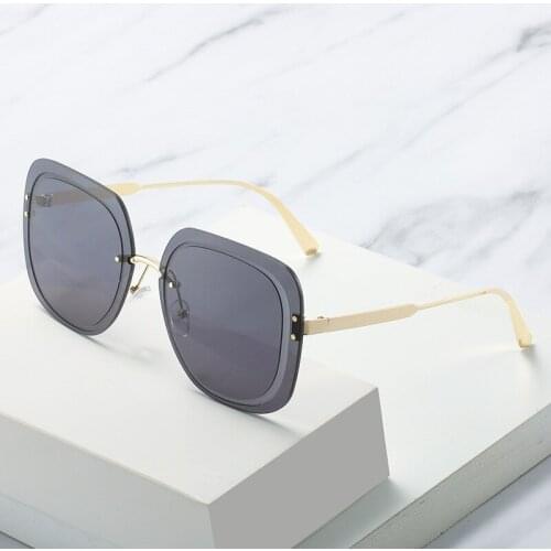 2021 new unisex big frame square sunglasses personality rice nail metal groove lens sunglasses women street driving glasses men