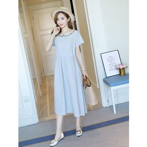 Maternity dress summer new solid color fashion V-neck embroidered cotton and linen loose large size maternity dress