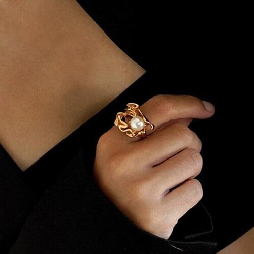 European And American Geometric Ring Female Retro Trendy Petal Index Finger Ring Minimalist Cold Wind Fold Ring INS Jewelry