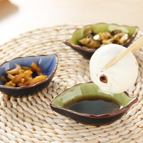 Leaf Ceramic Sauce Dish Japanese Style Seasoning Plate Ice Cracked Glaze Sauce Fish Shaped Bowl Small Dishes For Kitchen