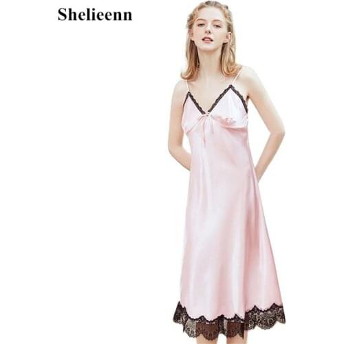 2021 New Womens Sleepwear Sexy Lingerie Night Dress Women Long Dress Summer Nightwear Womens Nightie Silk Lace Nightgown