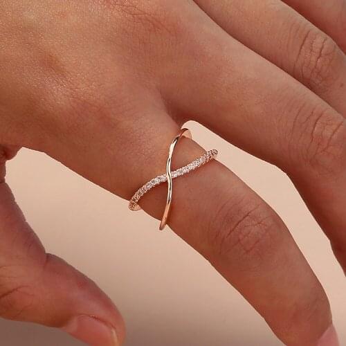 Fashion Simple Rose Gold Cross Opening Ring Korean Charm Womens Index Finger Ring Leisure Party Jewelry Birthday Gift